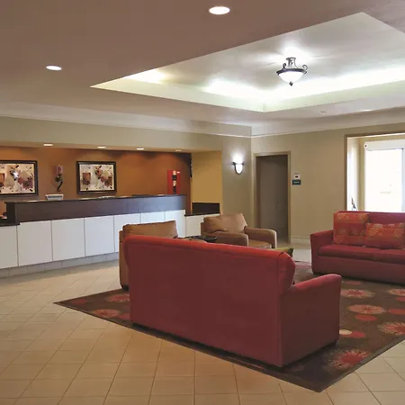 Hotel La Quinta By Wyndham Seguin